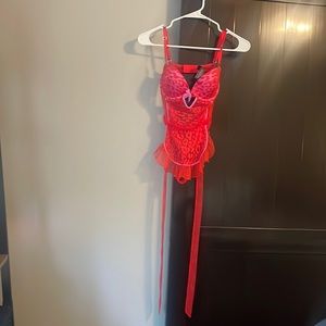 Victoria’s Secret red and pink lace lingerie 34C cup